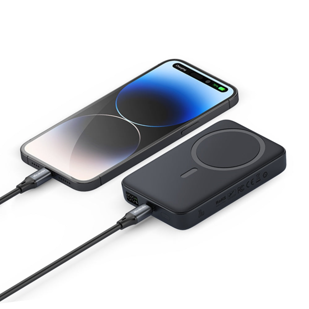 Mcdodo Built-in Bracket Power Bank 10000mAh 20W image 2