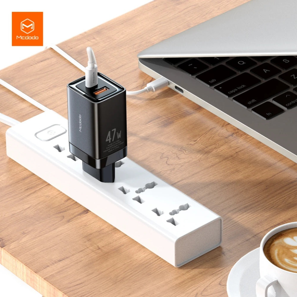 Mcdodo 47W GaN Charger image 3