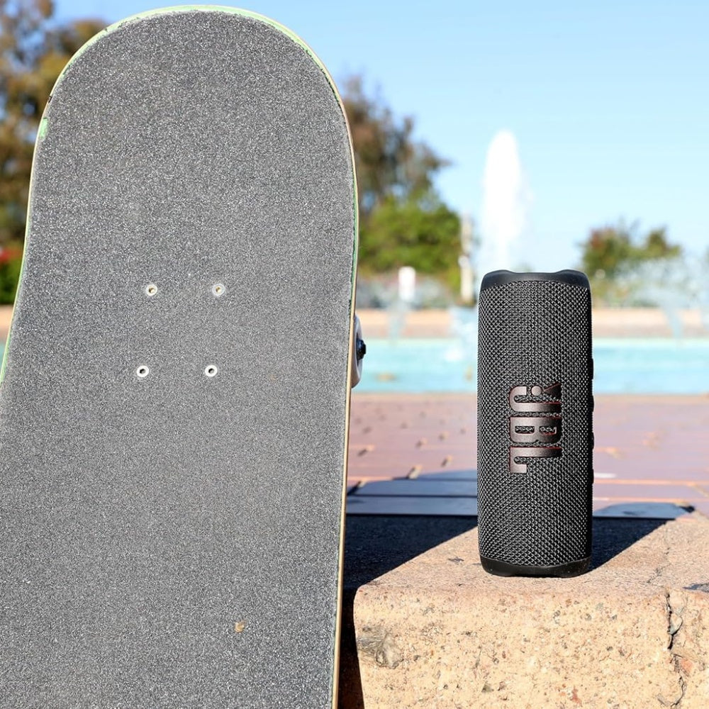 JBL Flip 6 Portable Bluetooth Speaker image 4