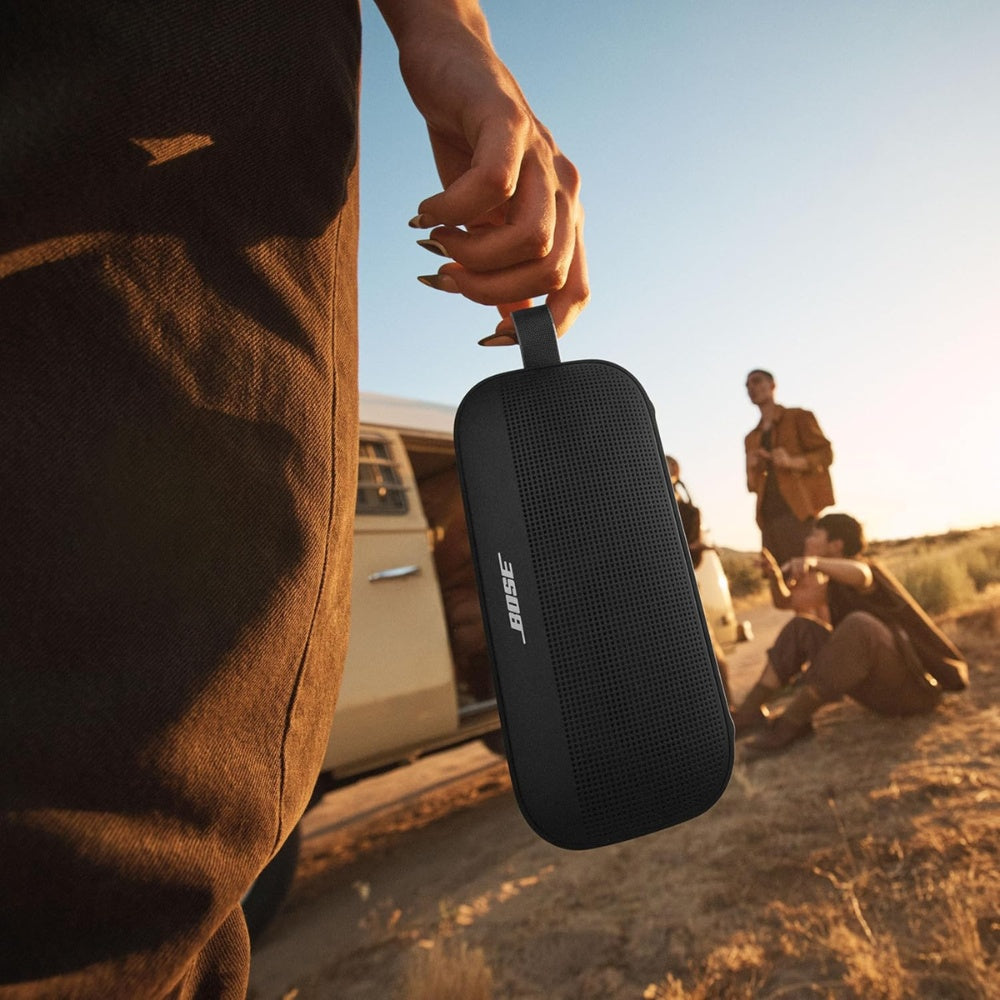 Bose SoundLink Flex - Portable Bluetooth Speaker image 5